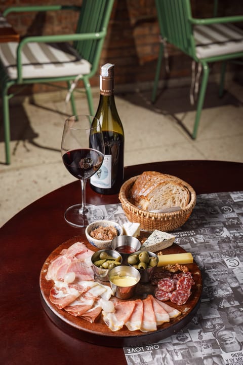 Cold Cut and Cheese Platter with wine at Le Café des Stagiaires